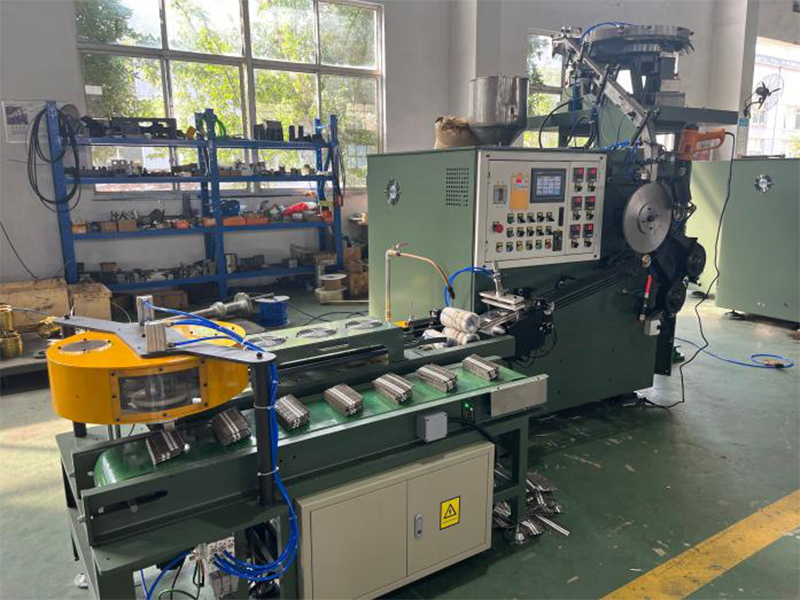 Laser Cutting Machine Plastic-Strip-Nail-Machine2